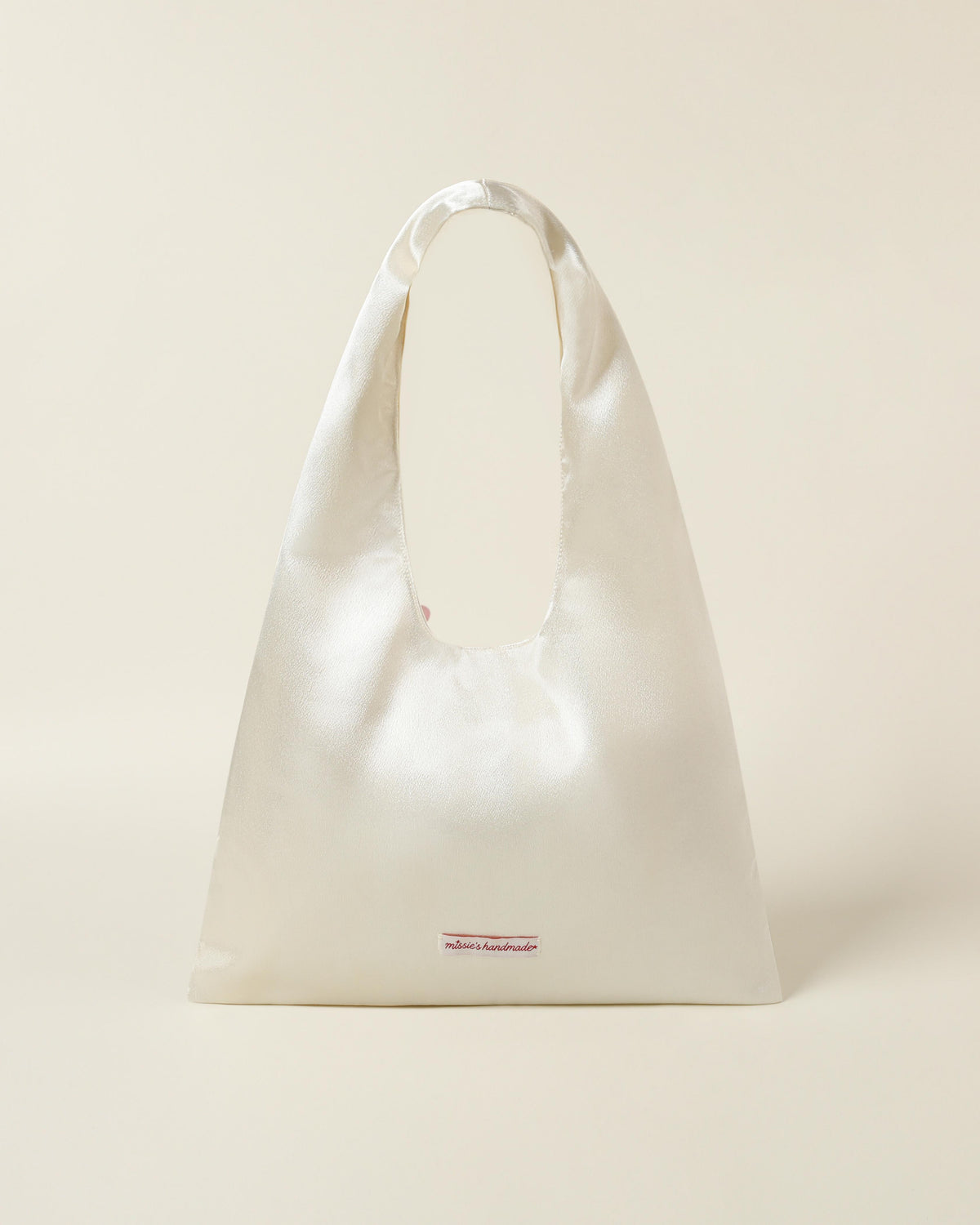 Hera Triangle Bag